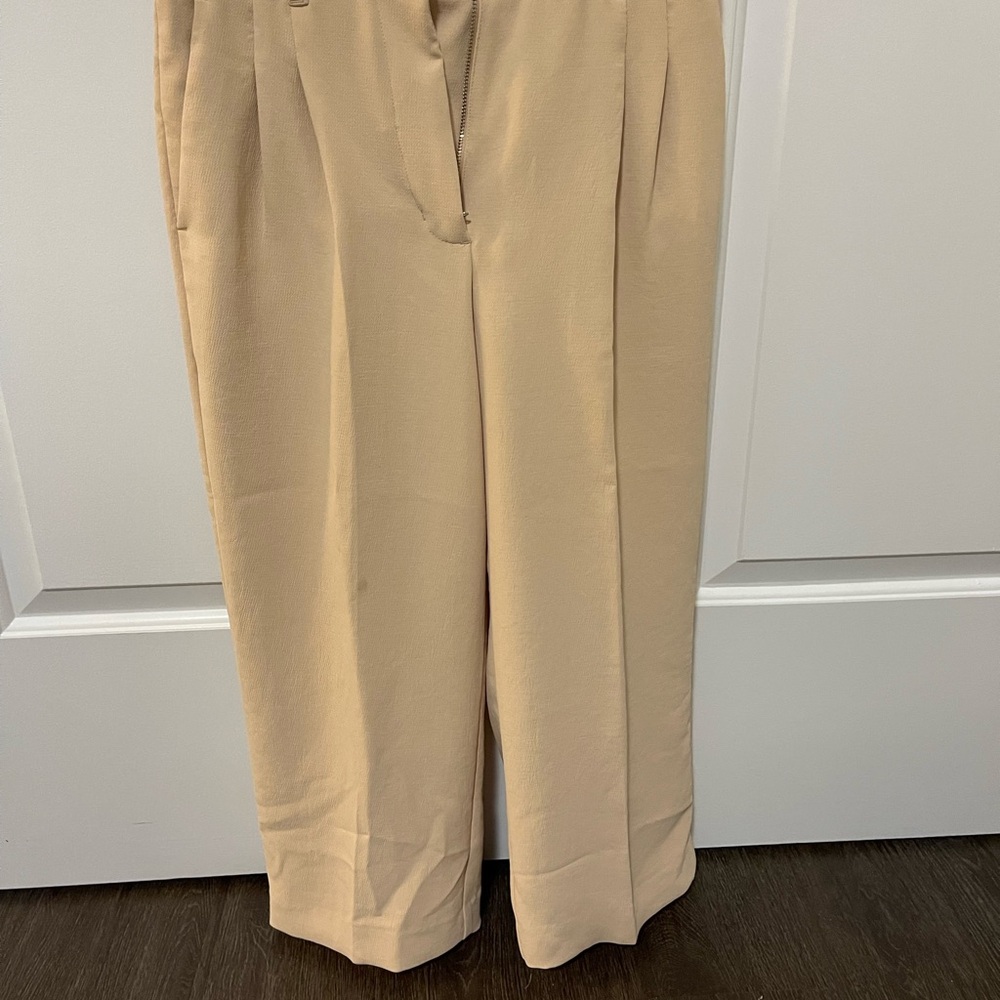 Wilfred Effortless Cropped Pant in Beige